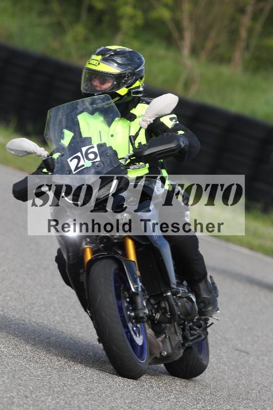 /Archiv-2025/10 23.04.2025 Cornu Master School ADR/gruen-vert/26